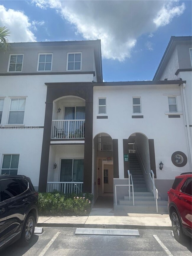 Building Photo - 4405 SW 160th Ave Unit 214 Rental