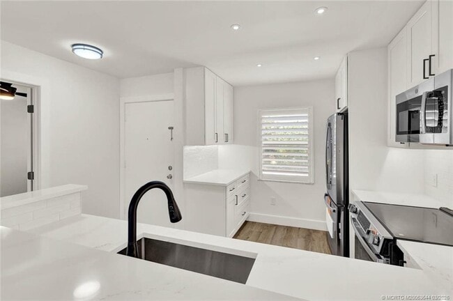 Photo - 1950 SW Palm City Rd Unit 3201