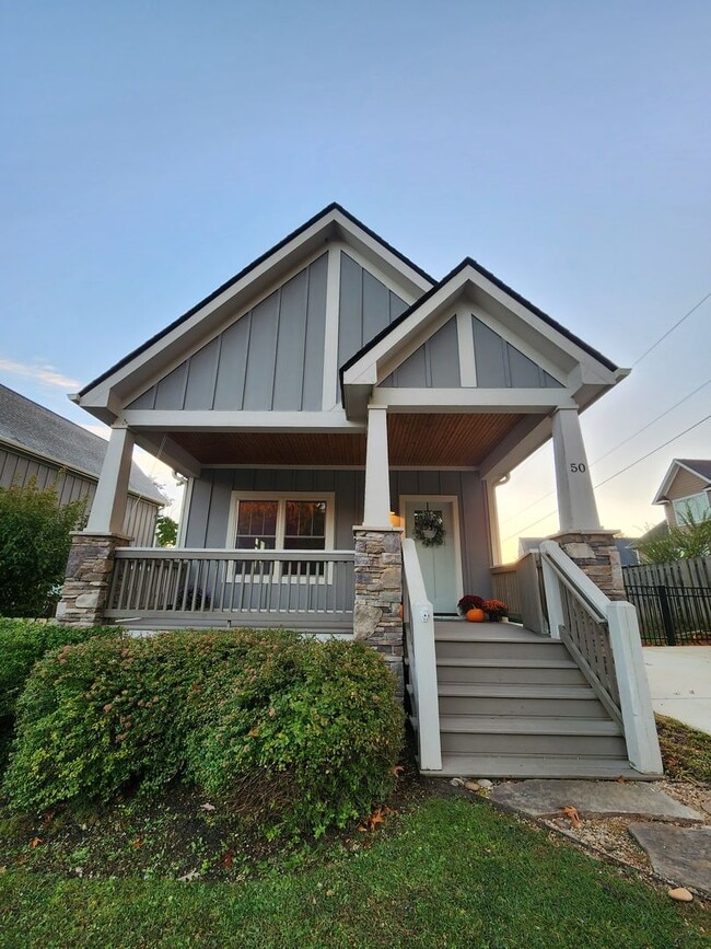 Building Photo - Arden Rental!