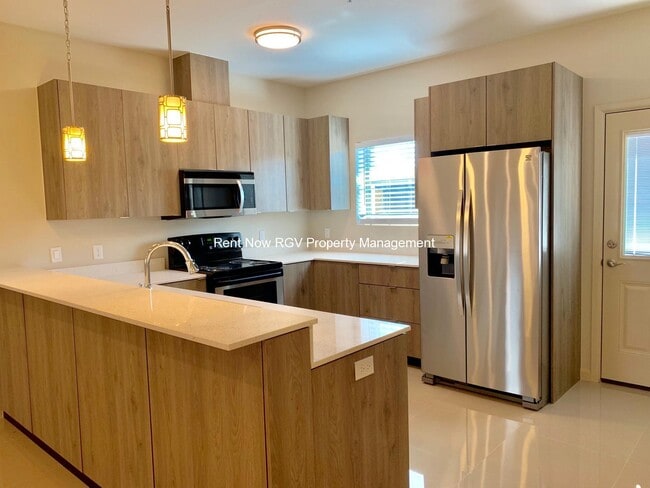 Photo - 414 Newport Ave