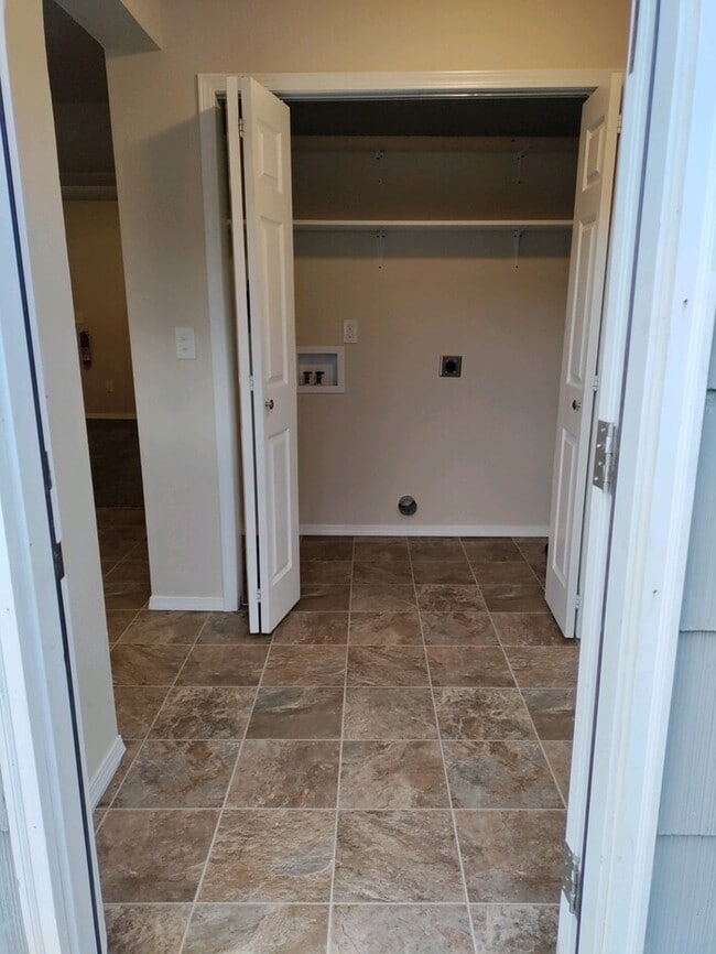 Photo - 1221 W Franklin St