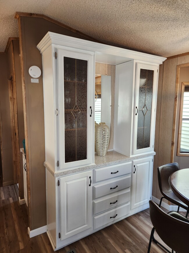 Photo - 8701 Kolb S Rd