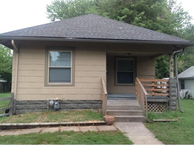 Building Photo - 836 S 29th St