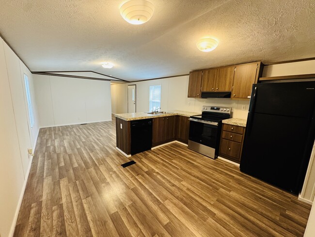 Photo - 564 Misty Glen Dr