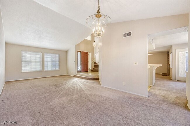 Photo - 395 Chadwick Cir