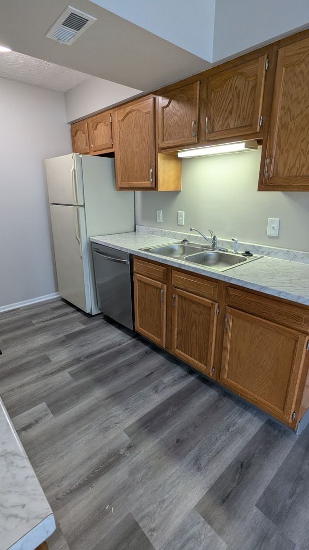 Photo - MN Cedar Village (871) Unit Apt C
