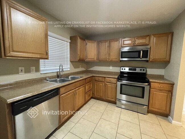 Photo - 4011 36th St W