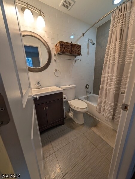 Photo - 104 Broughton Ave Unidad 1B