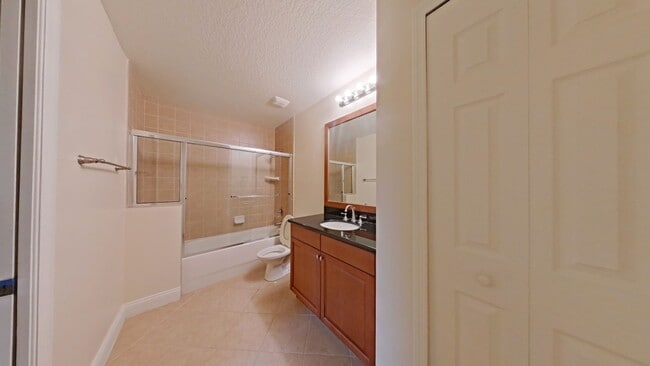 Photo - Unique Luxury 3/2 Condo in Reunion