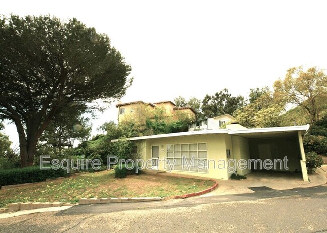Photo - 103 N Loop Dr Casa