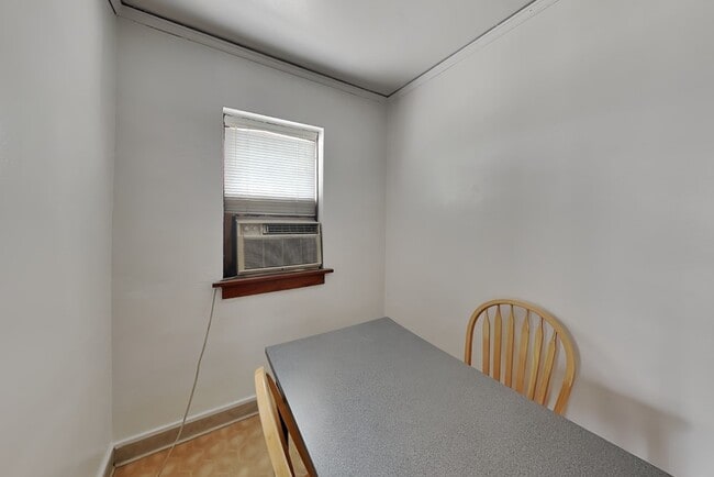 Photo - 909 S 1st St Unit 3