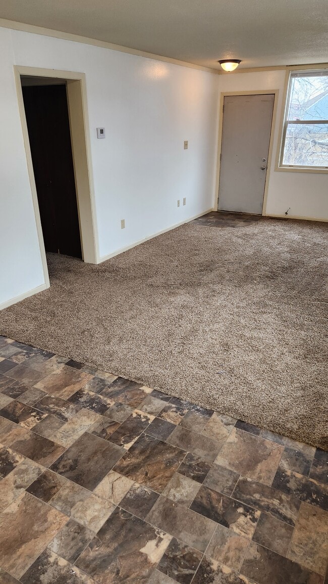 Photo - 604 1st Ave Unidad 102