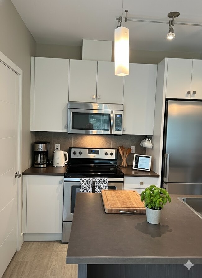 Photo - 44565-44565 Vandell Dr