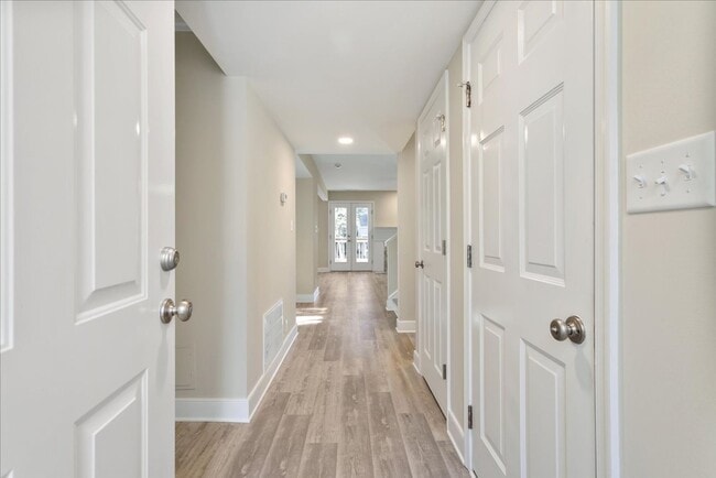 Photo - 15 Winster Fax Rd