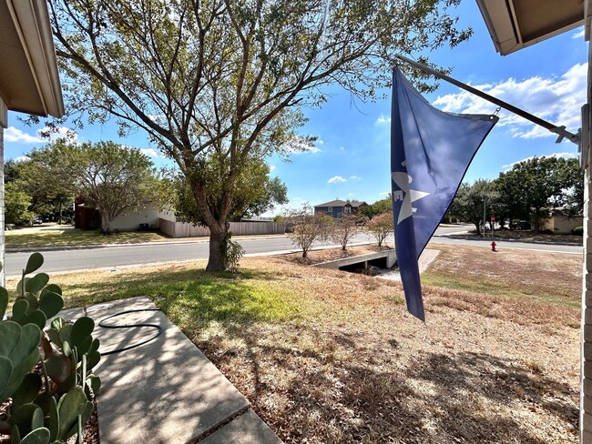 Photo - 3 Bed | 2 Bath – Cozy One-Level Home with ...