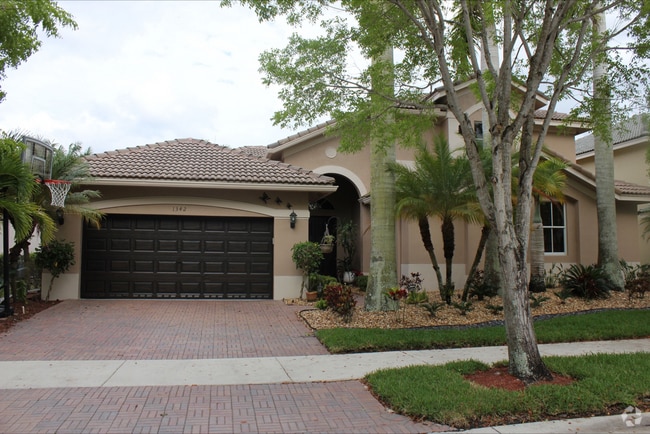 Building Photo - 1342 Crossbill Court Rental