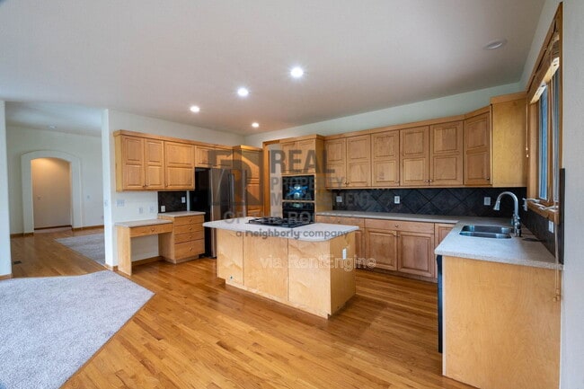 Photo - 5436 Hunter Dr