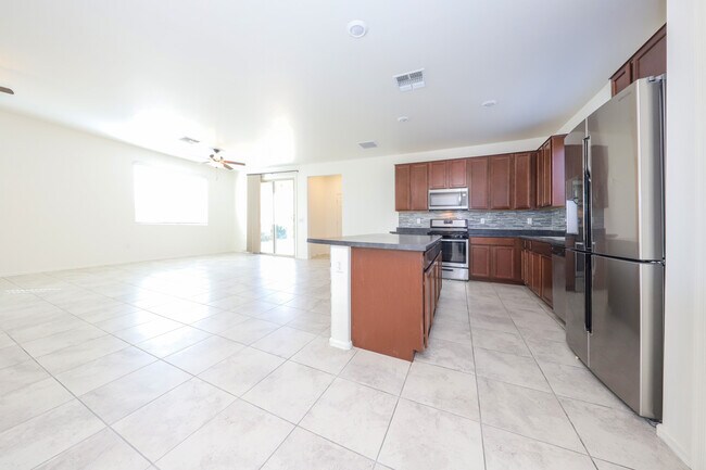 Photo - 4466 S Sunrise Bluff Way