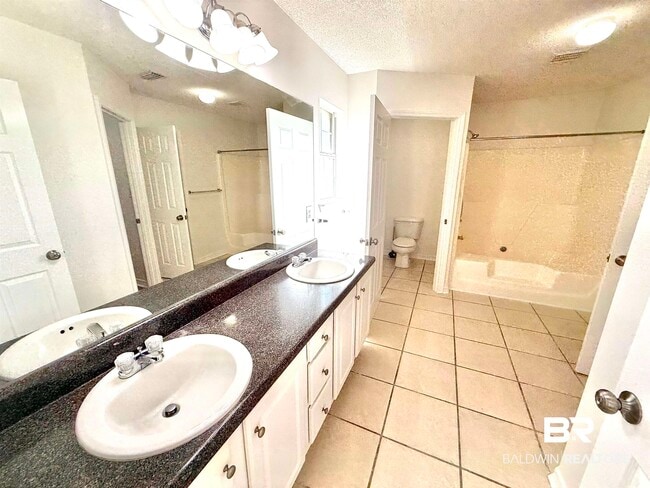 Photo - 2482 W Ashford Park Dr