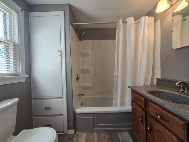 Photo - 324 W Main St Unit 324 1st Floor
