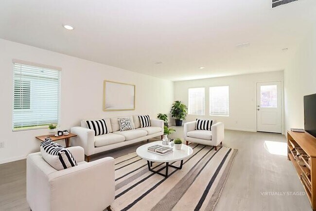 Photo - 3057 Titan Spgs Dr