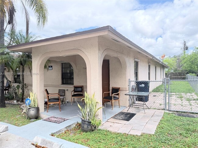 Building Photo - 954 NW 14th St