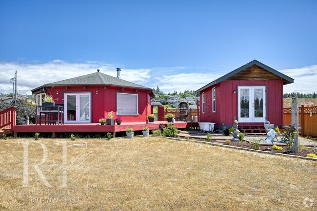 Building Photo - *NEW PRICE!* Quirky Fun Waterfront Escape Rental