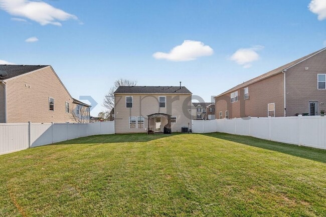 Photo - 504 Zander Woods Ct