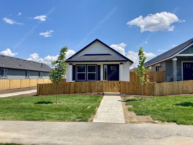 NEWER CONSTRUCTION - 2 BR 1BA Hayden Home ... - NEWER CONSTRUCTION - 2 BR 1BA Hayden Home ...