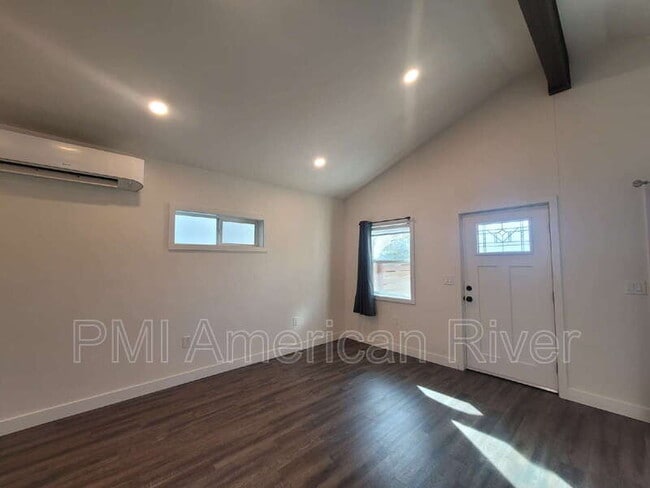 Photo - 3825 7th Ave