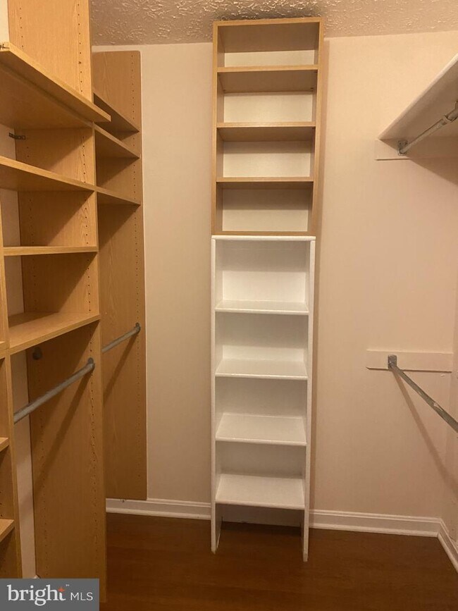 Photo - 110 Windbrooke Cir