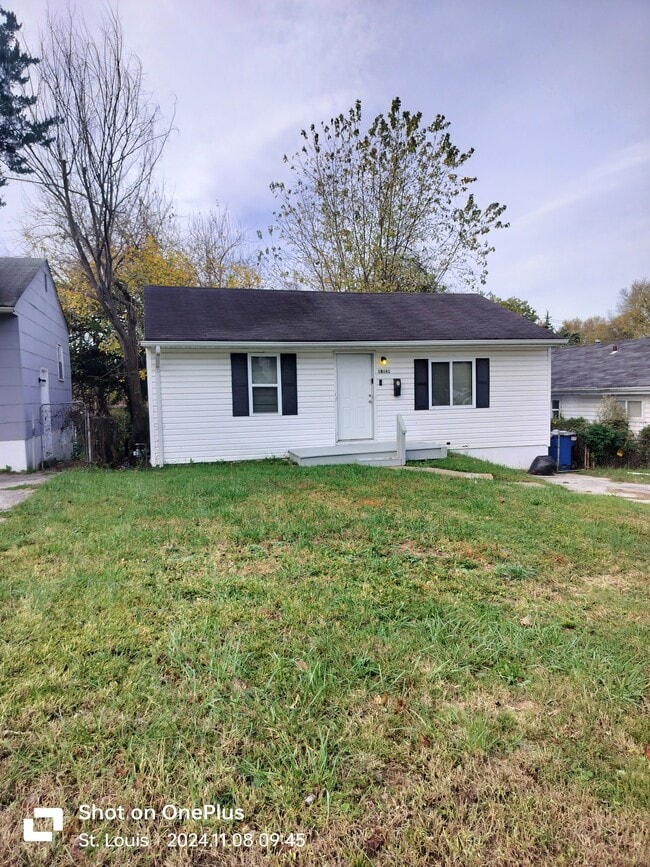 Building Photo - 10141 Baron Dr