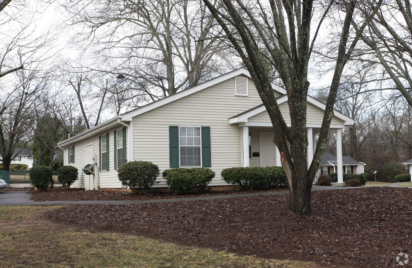 Pecan Terrace Apartments - Pecan Terrace Apartments