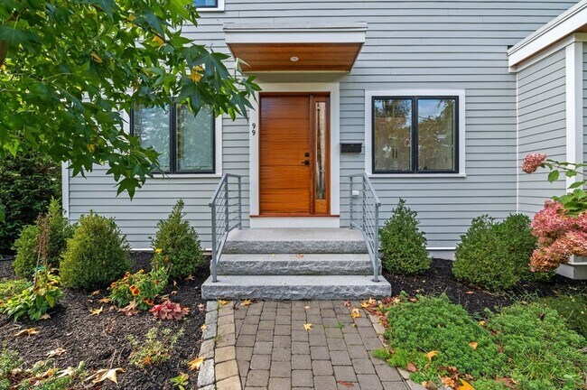 Photo - 99 Naugus Ave