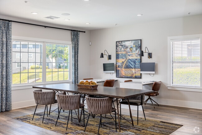 Leasing Center