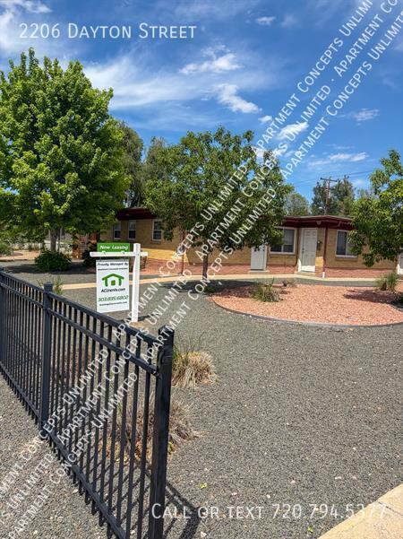 Photo - 2206 Dayton St