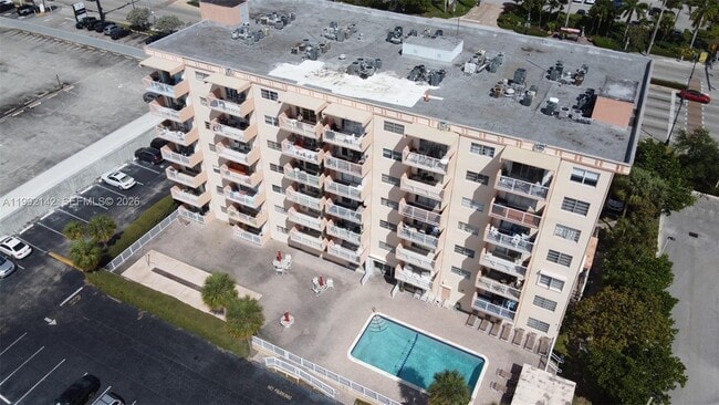 Photo - 2200 E Hallandale Beach Blvd Unit 605