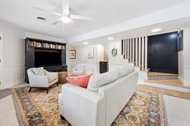 Photo - 165 Pioneer Loop Unit ID1253463P