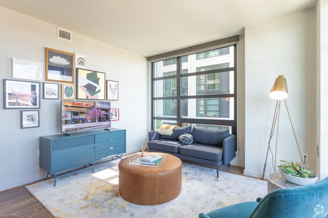 Apt 419 - Two Bedroom