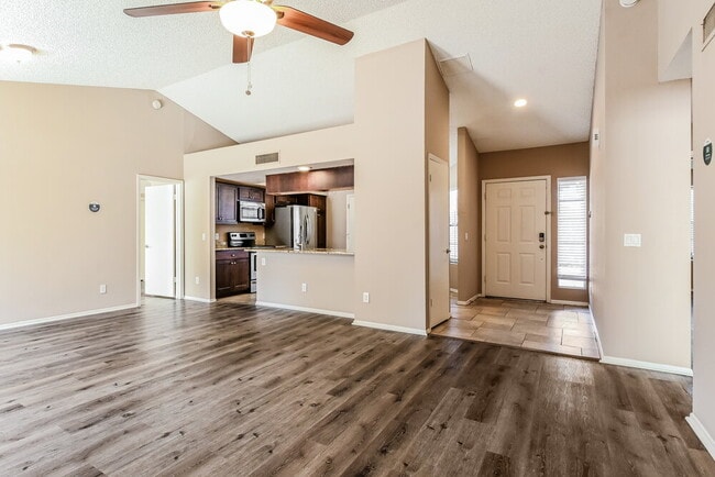 Photo - 4755 W Oraibi Dr