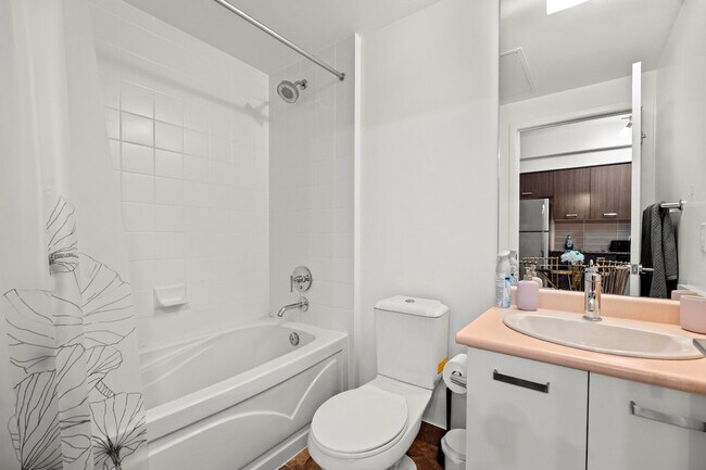 Photo - 832 Bay St. Unit SI ID1345905P