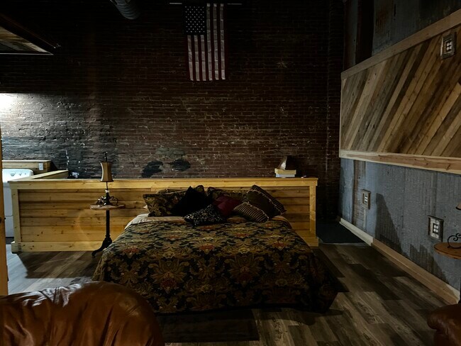 Photo - 111 S Main St Unit The Loft