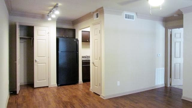 Photo - Zollie Scales Apartments