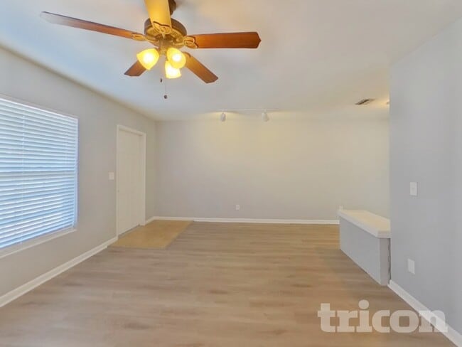 Photo - 1701 Audrey Dr