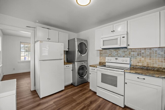 Photo - Cozy Home on a Quiet Street