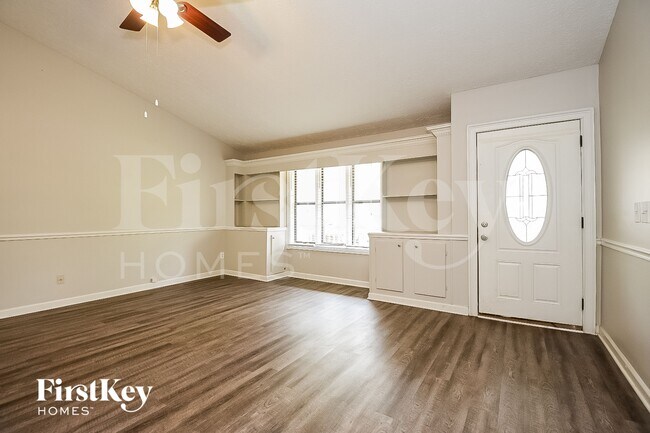 Photo - 44 Hartley Woods Dr