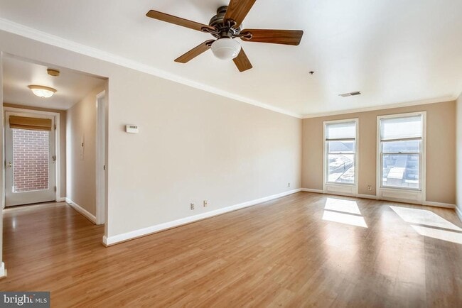 Photo - 115 N Lee St Unit BH304