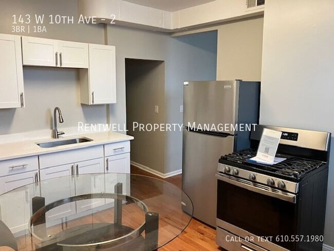 Building Photo - 143 W 10th Ave Unit 2
