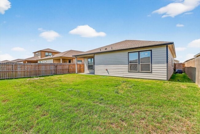 Photo - 2214 Cuarzo Dr