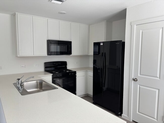 Photo - 3/2/2 New Construction in Sherman!